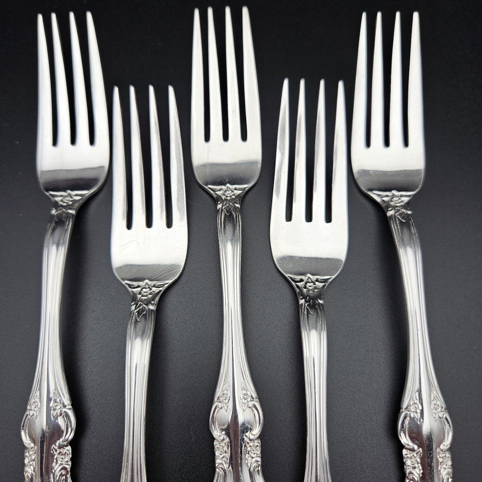International Silver Orleans 26pc Silverplate Flatware Set Fork Spoon Knife