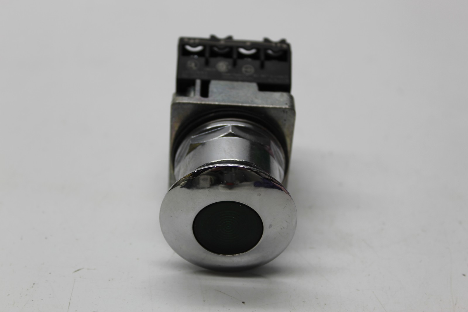 SIEMENS 52AATG PUSHBUTTON BLACK NSNP