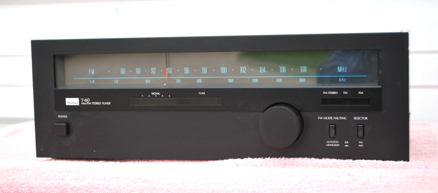 Vintage Sansui T-60 AM/FM Stereo Tuner Functional