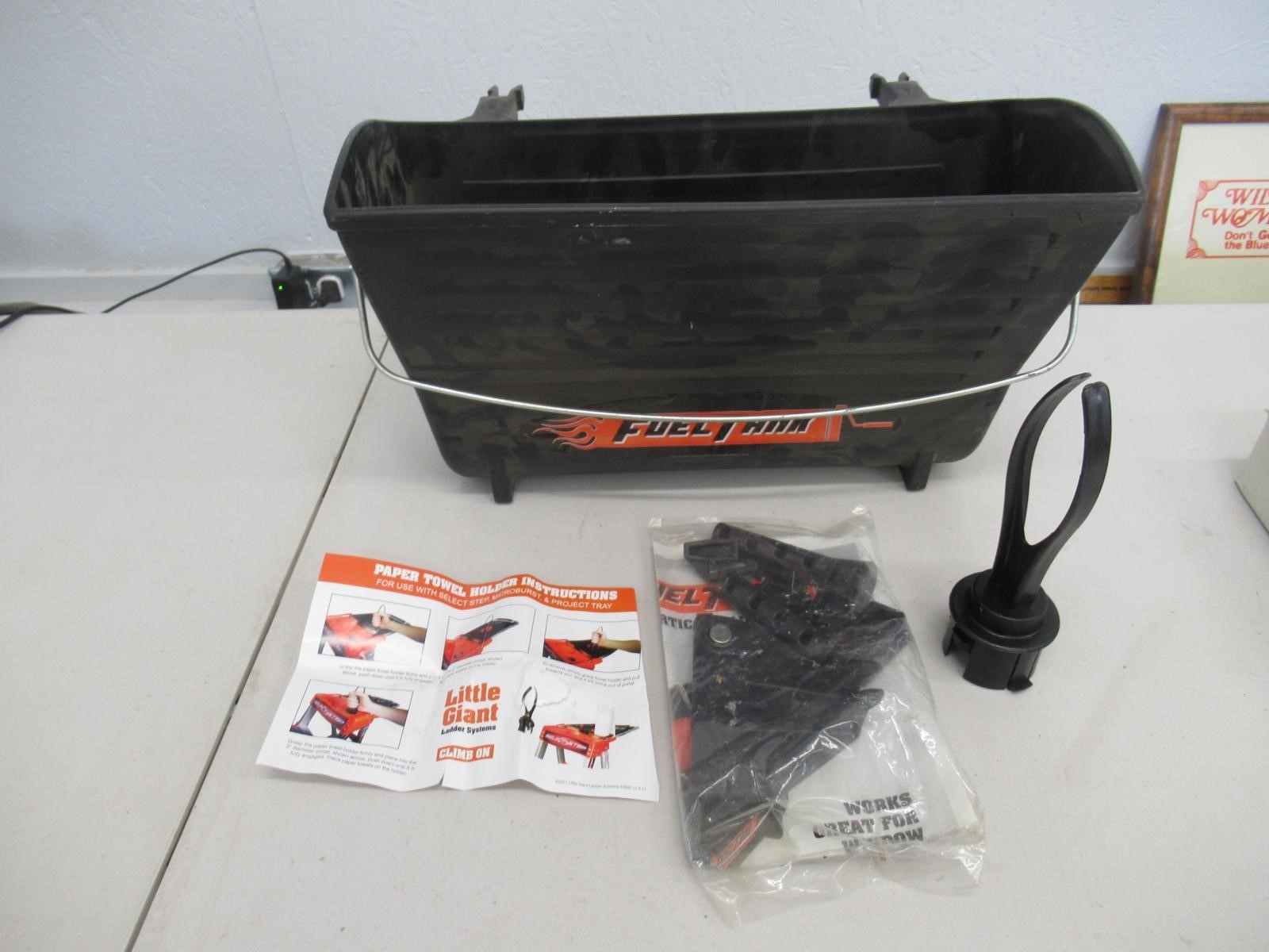 LITTLE GIANT LADDER - Fuel Tank Paint Tray & Accessories cl