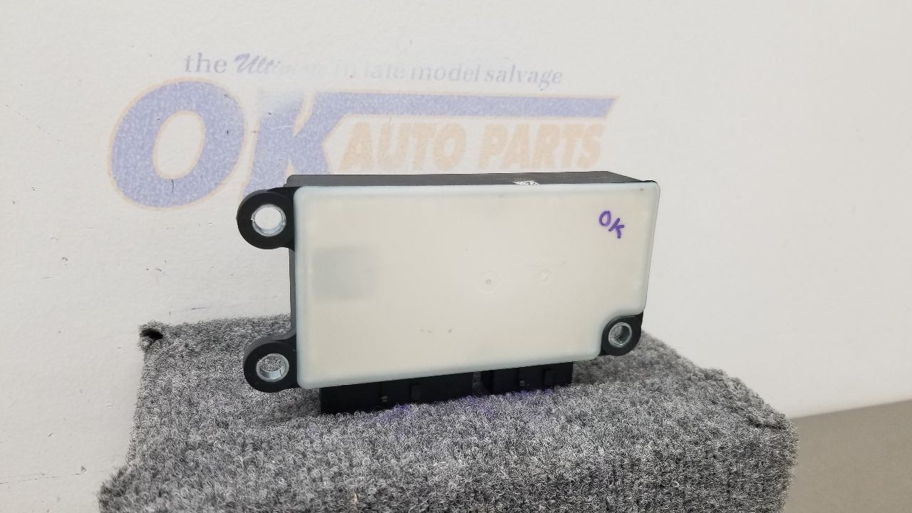 15 CHEVY SILVERADO 2500 SRS BAG MODULE 13592880
