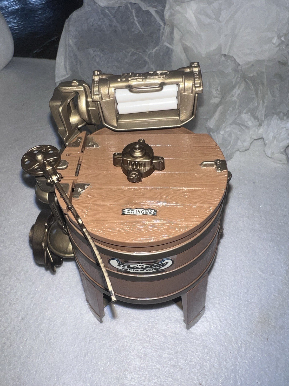 Ertl Maytag Heritage Washing Machine Model
