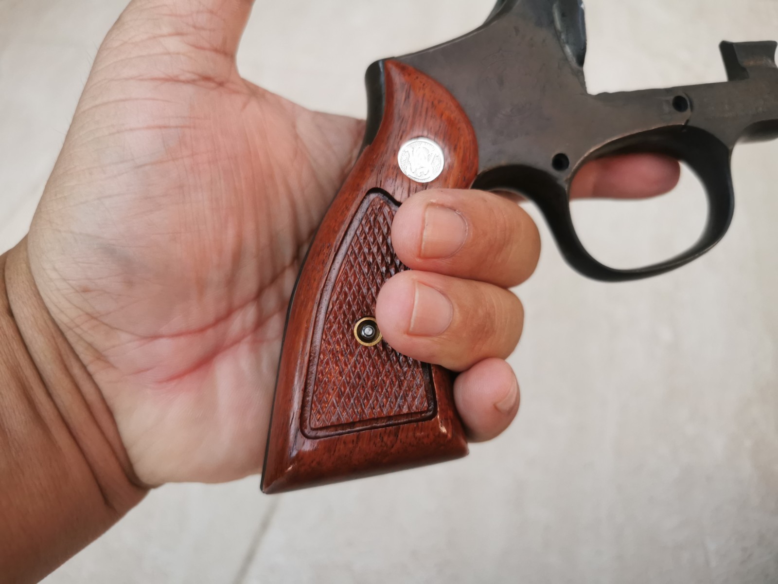 RETRO MAGNA GRIPS FOR S&W K/L FRAME SQUARE BUTT SMITH & WESSON # RANDOM 3