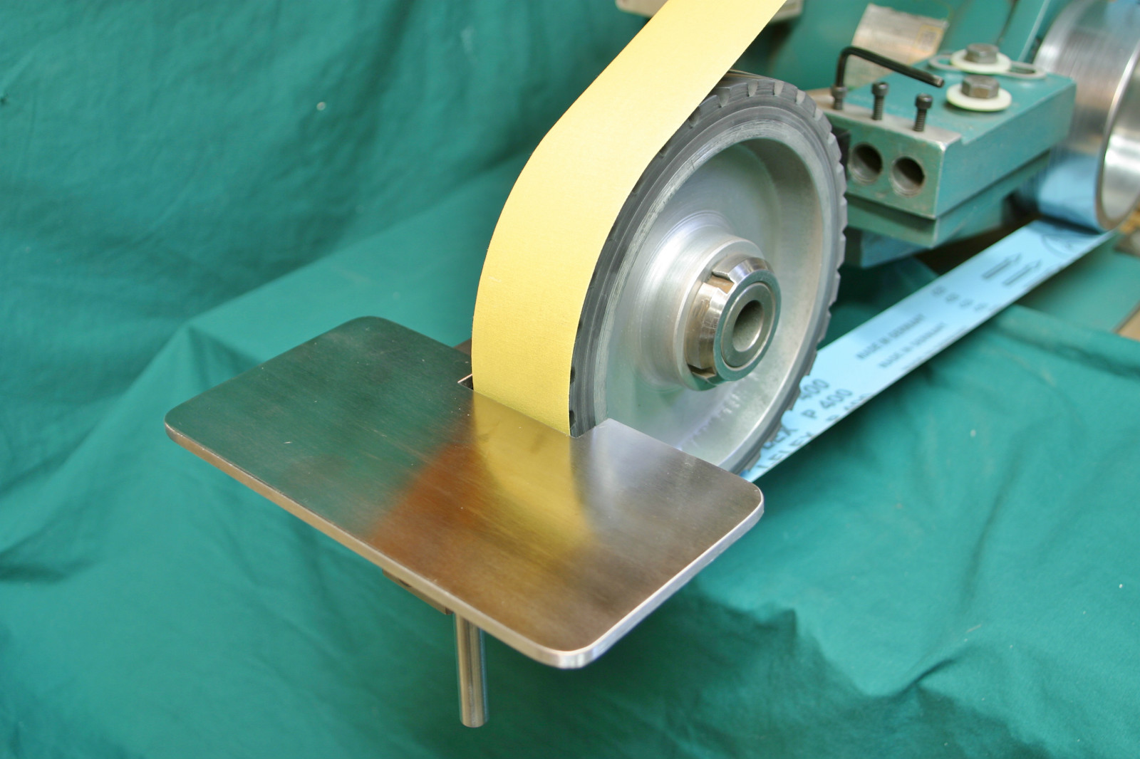 D-D Work / Tool Rest for KMG "Classic" Grinder- 14" Table