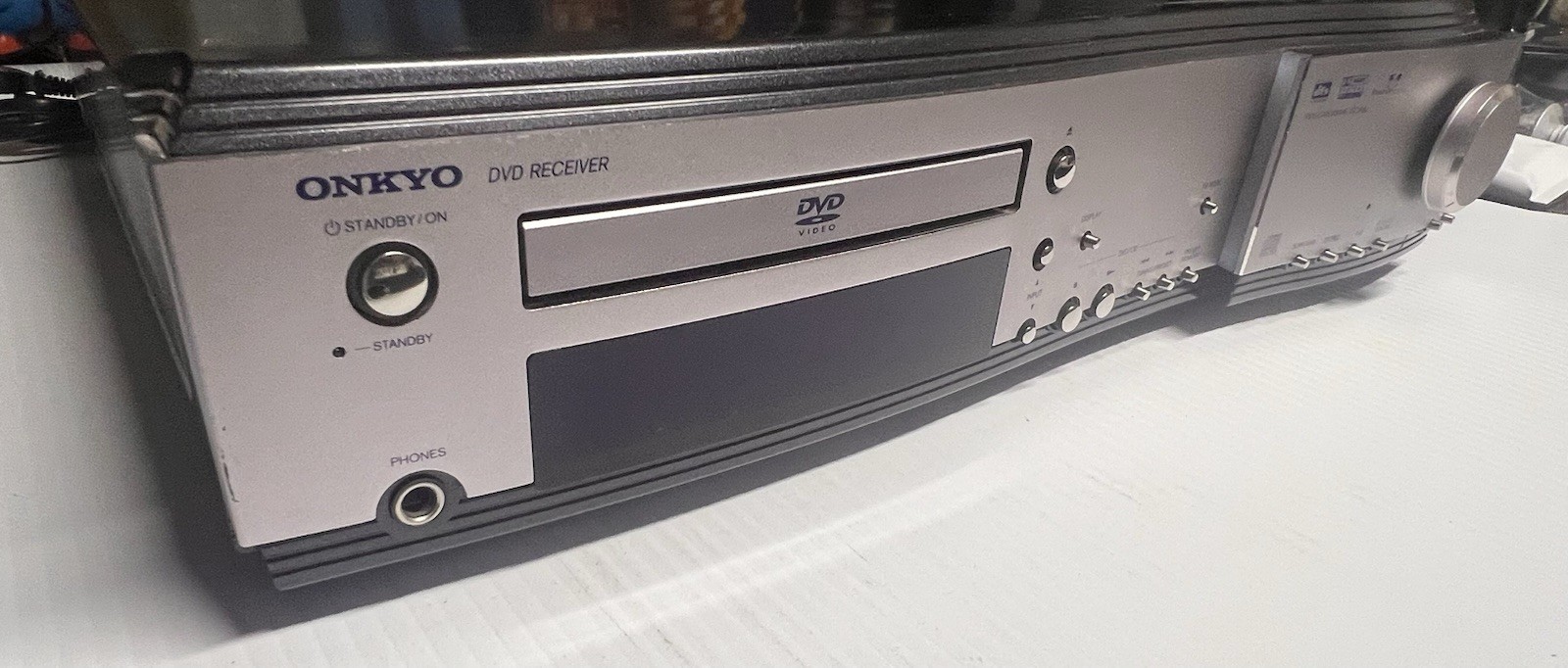 Onkyo DR-S2.2 CD/DVD Receiver NO REMOTE