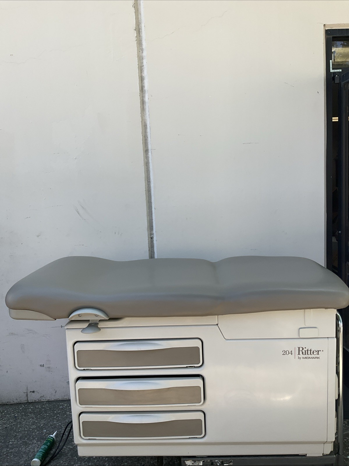 Midmark Ritter 204-002 Exam Table 204 Excellent Condition