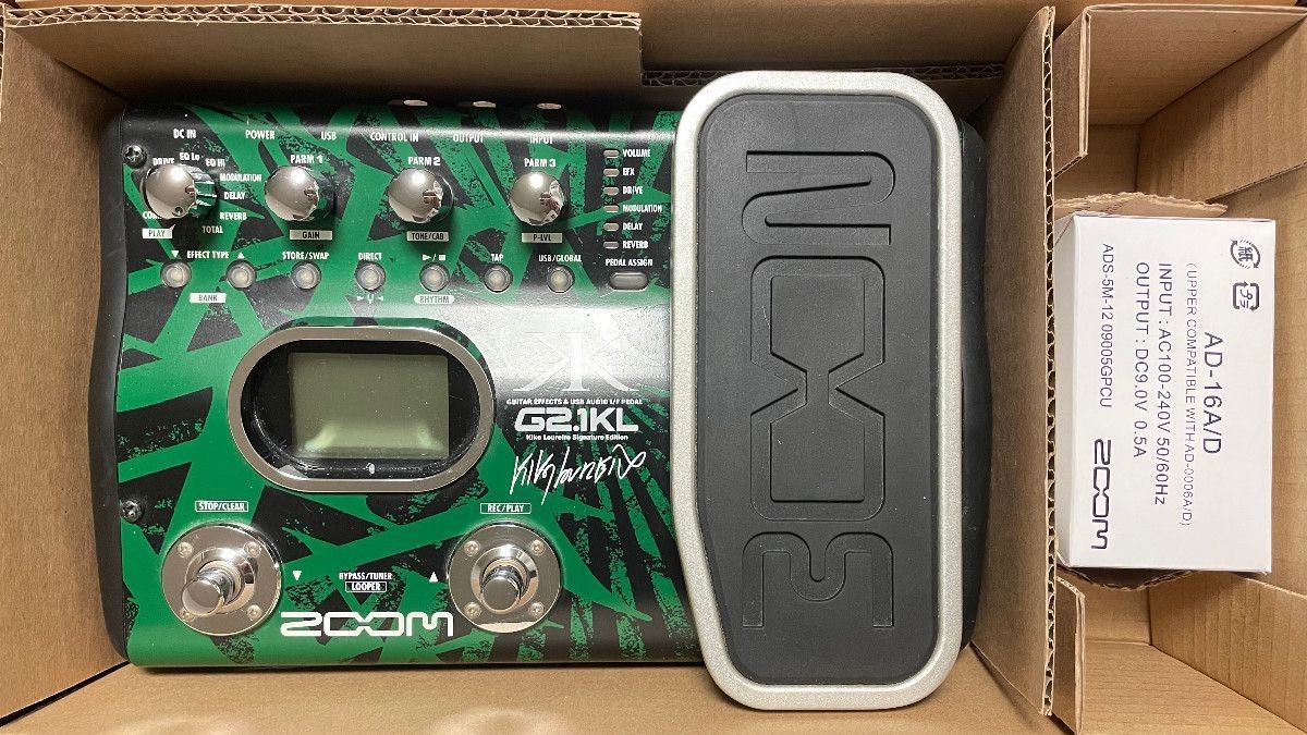 ZOOM G2.1KL Kiko Loureiro Signature Multi Effects Pedal Tested