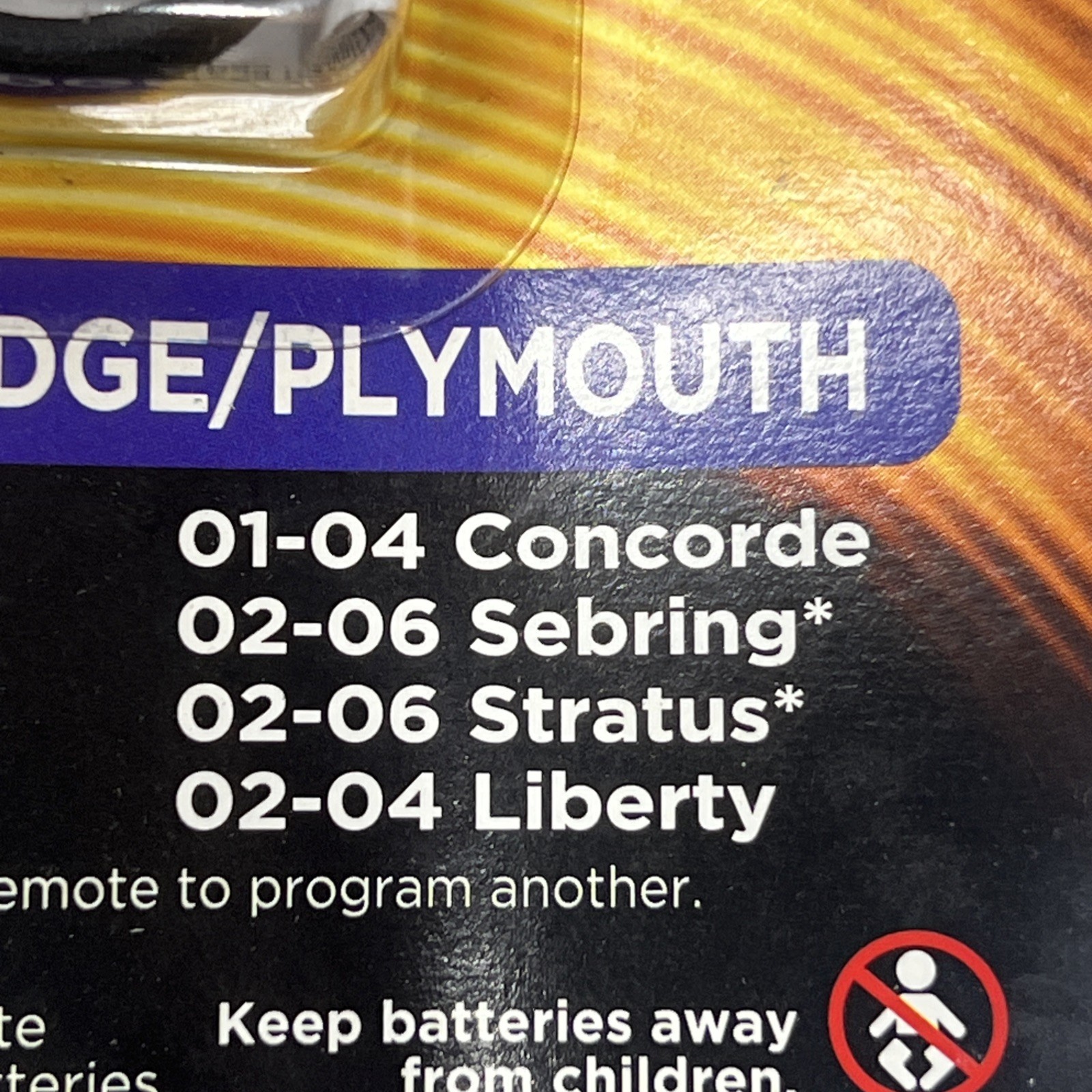 NEW DURACELL KEYLESS ENTRY FULL FUNCTION REMOTE MOP014D L4