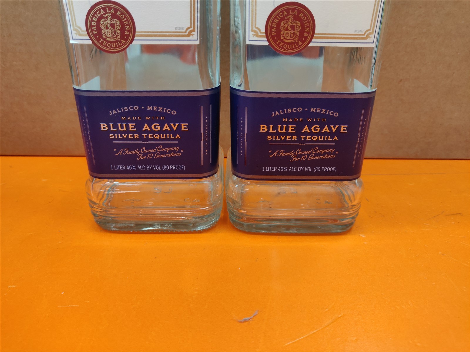 ⭐️⭐️⭐️⭐️⭐️ *Two* Empty 1L Jose Cuervo Silver Tequila Glass Craft/Display Bottle