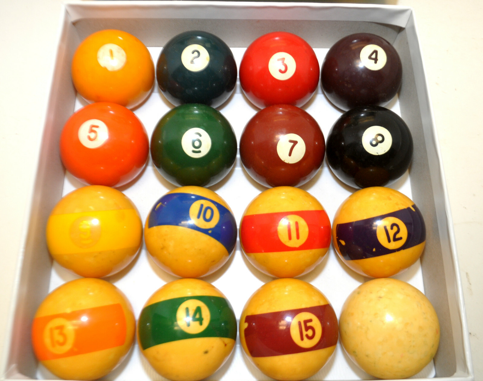 Aramith Belgian High Performance Pool /Billiards 2 1/4" Complete 16 Balls