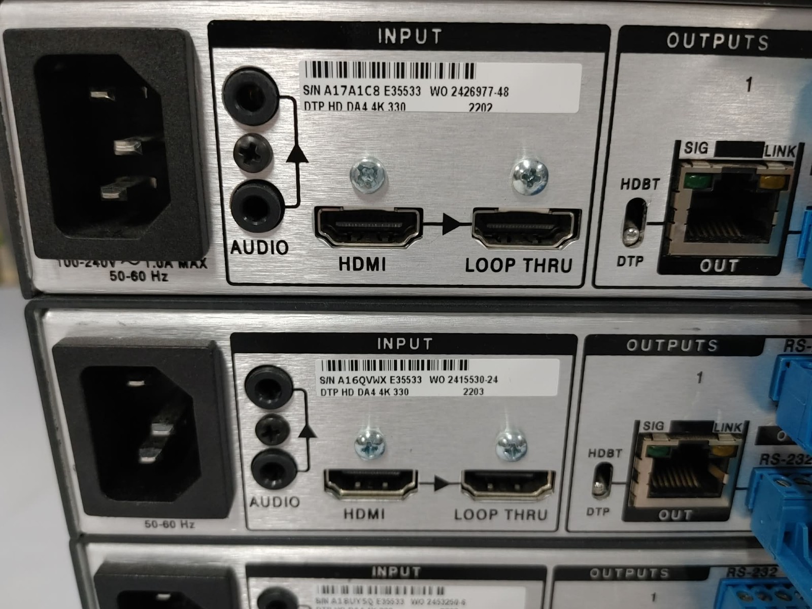 Extron DTP HD DA4 SERIES 4K 330 DTP Distribution Amplifier