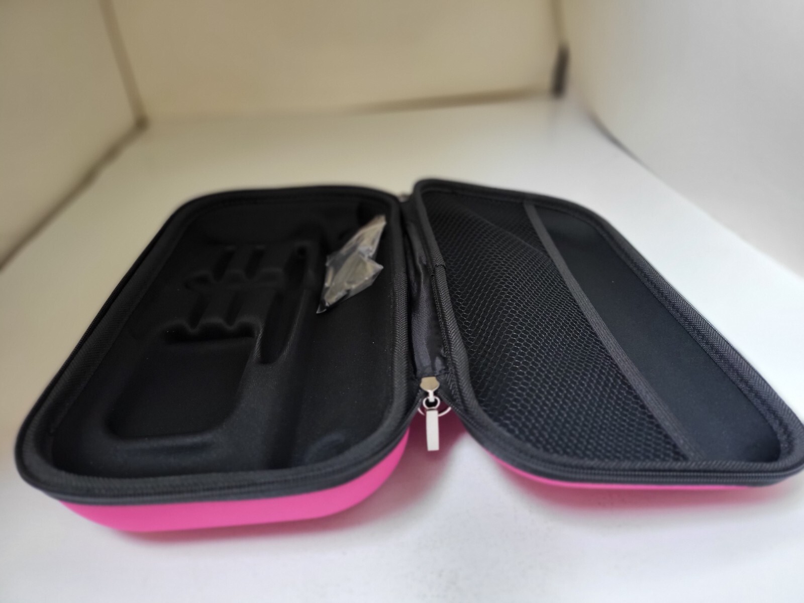 NEW PINK Wii U Gamepad Controller Hard Protective Carrying case by Tomee