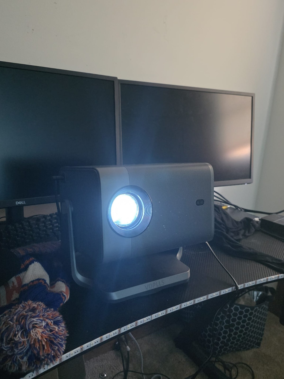 Voplls Projector Model A6