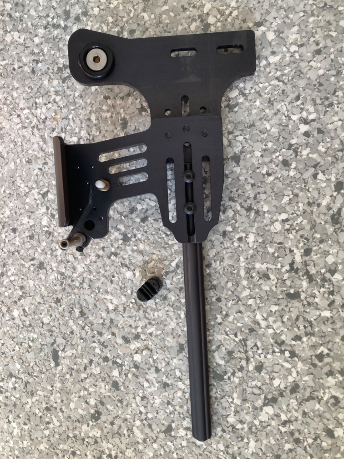 ALL IN ONE DROP-AWAY ARROW REST OVER DRAW CABLE GUARD RIGHT HAND SPRING BUTTON