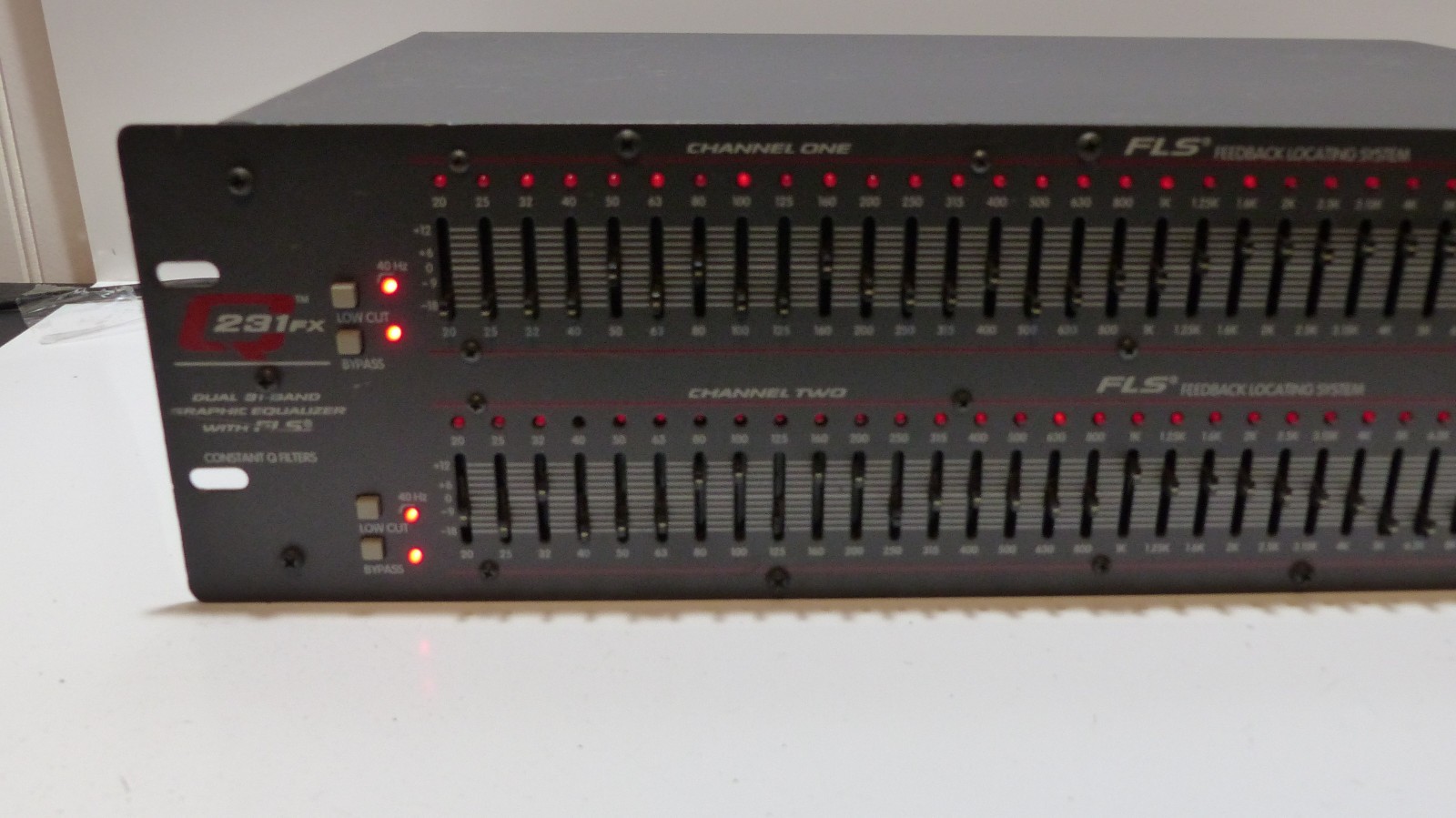 Peavey Q231FX Dual 31-Band Graphic Equalizer with FLS
