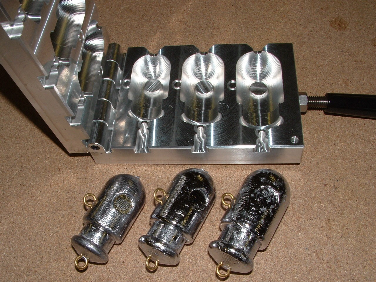 Saltwater Bullet Jig Mojo mold 16, 20, 24oz CNC Aluminum USA 3RD