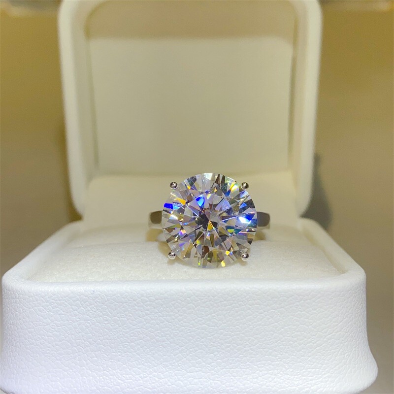 1/2/5/10 CT VVS1 Moissanite Women Wedding Party Band Ring 925 Sterling Silver