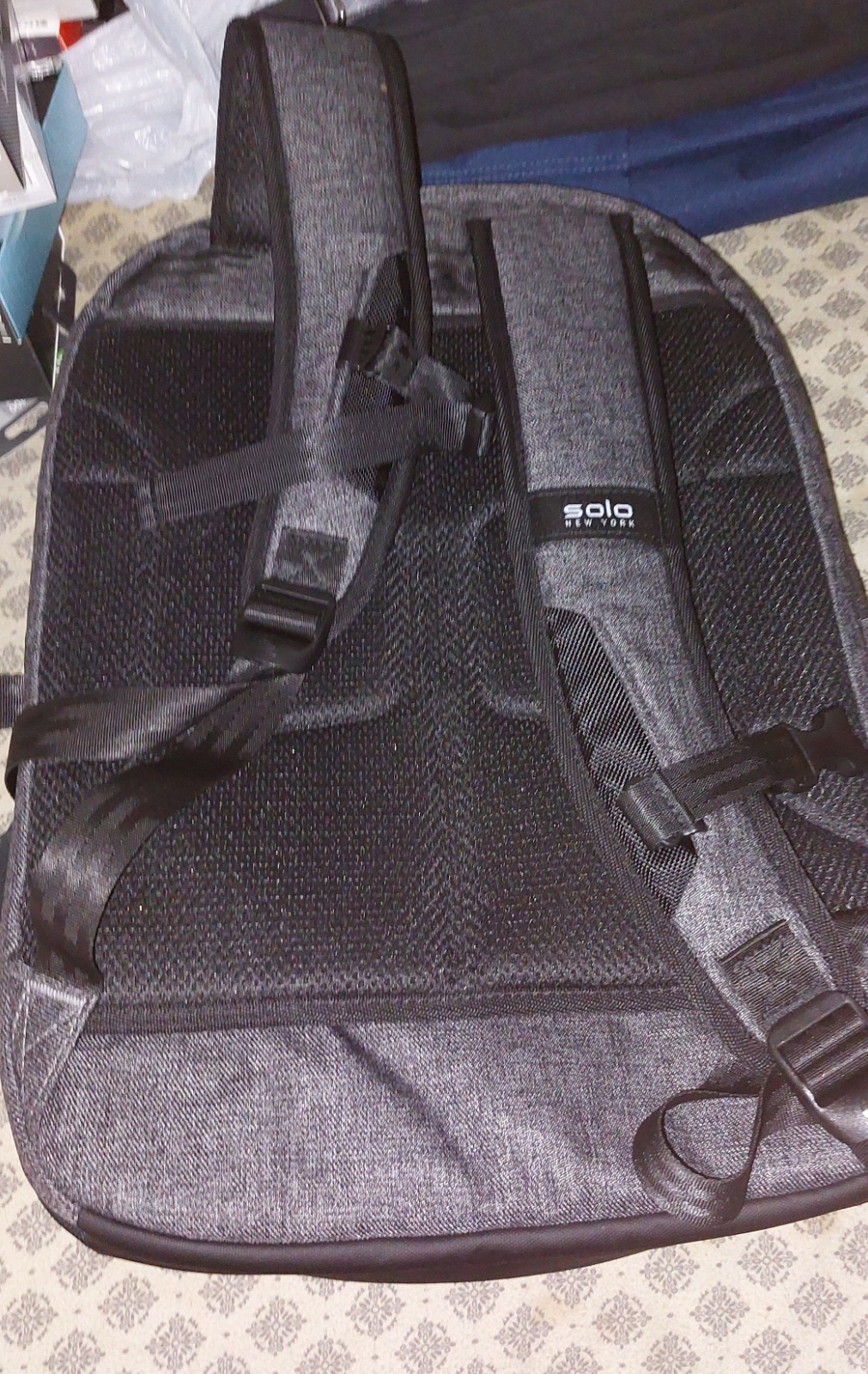 Solo New York Unbound 15.6" Laptop Backpack Lightweight Side Mesh Pocket Quality