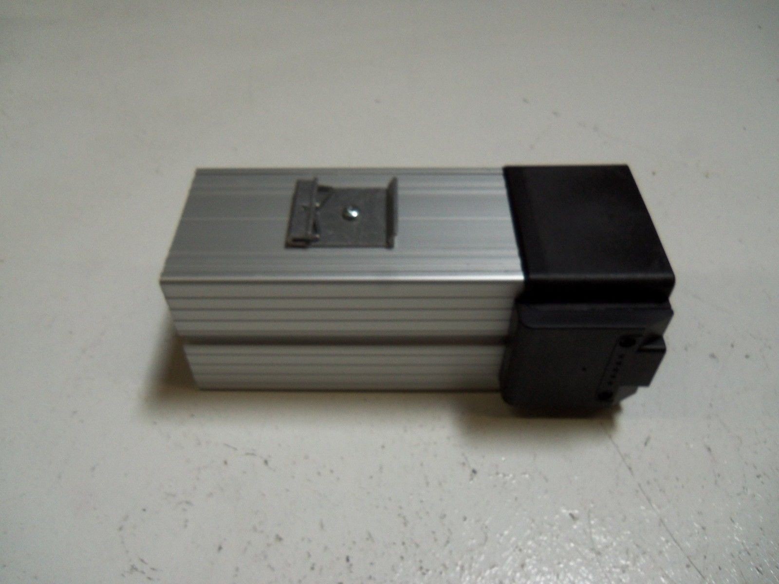 STEGO HGL 046 TEMPERATURE CONTROLLER NSMP