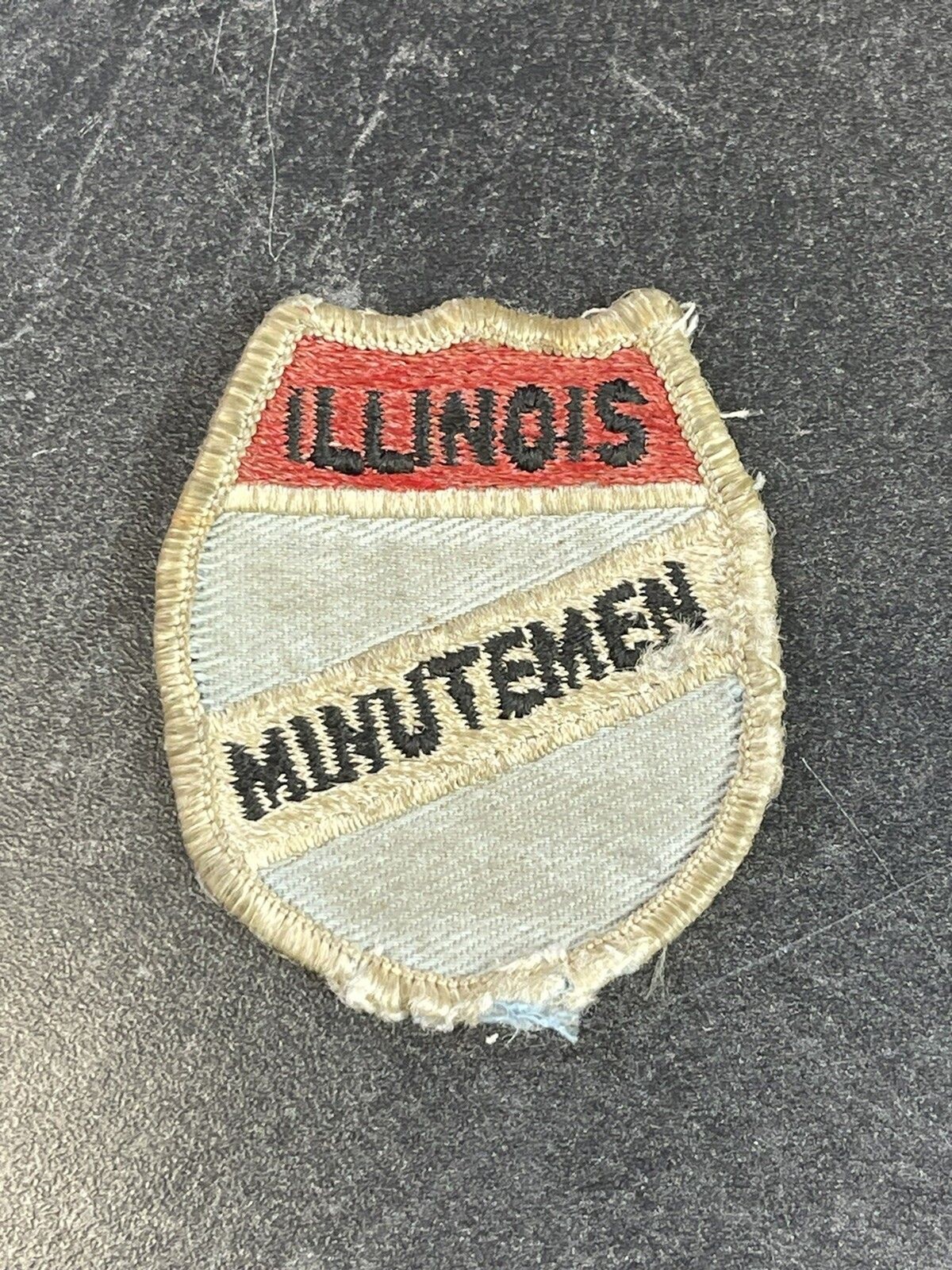 Illinois Dept. Of Transportation of traffic workers patch Minute Men