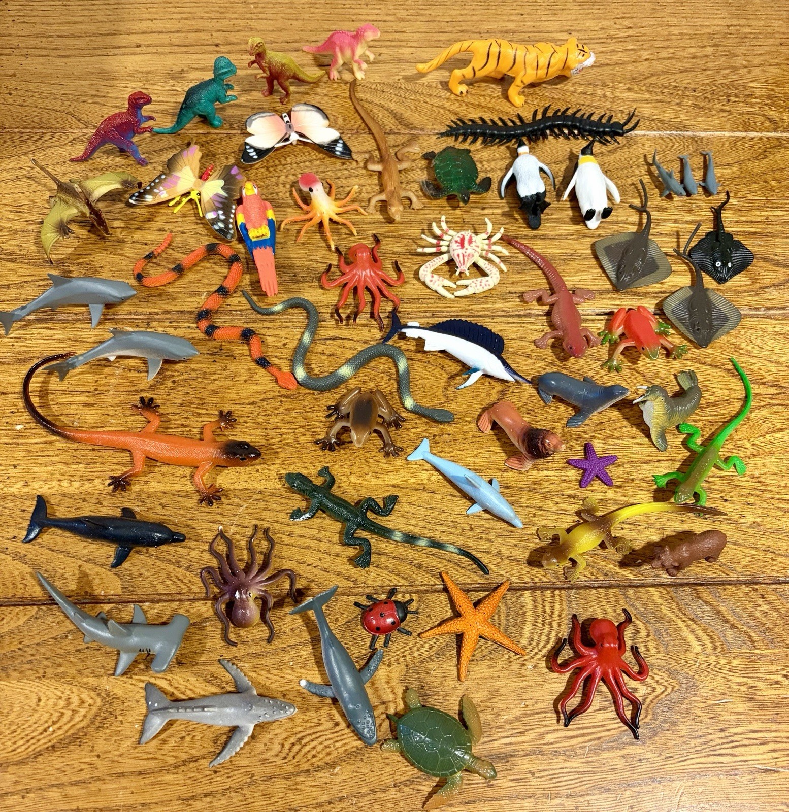 Vintage Lot of 50 Rubber / Plastic Wild Animals Mini Dinos Bugs Whales Reptiles