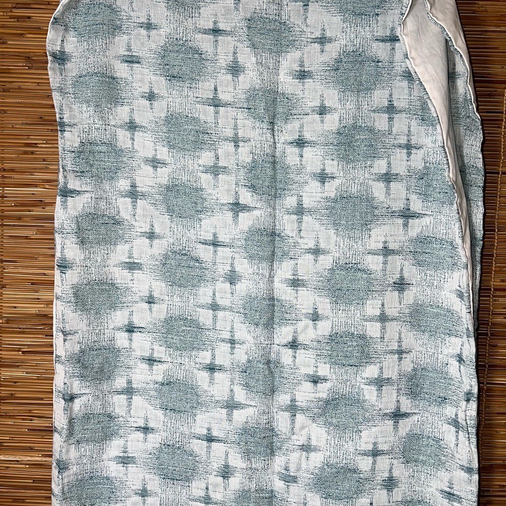 THRESHOLD —bed pillowcovers Size 36"x20"