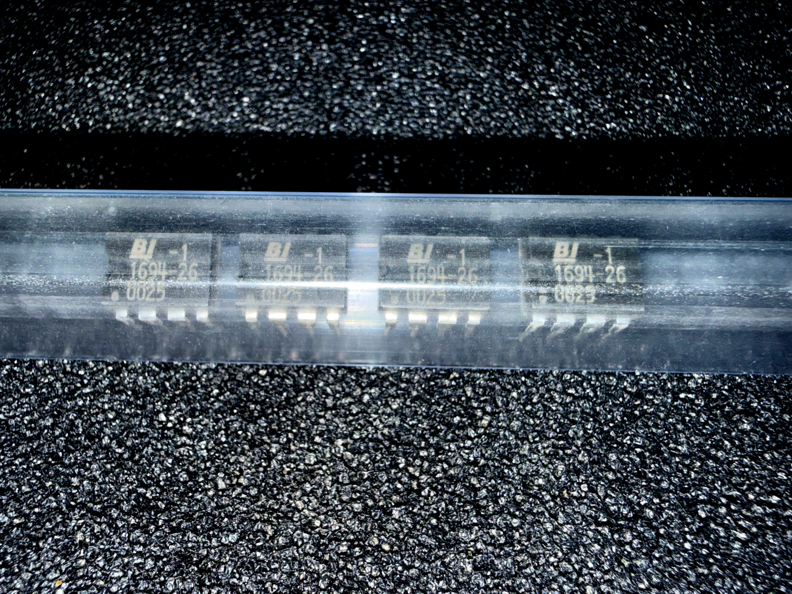 BI1694-26