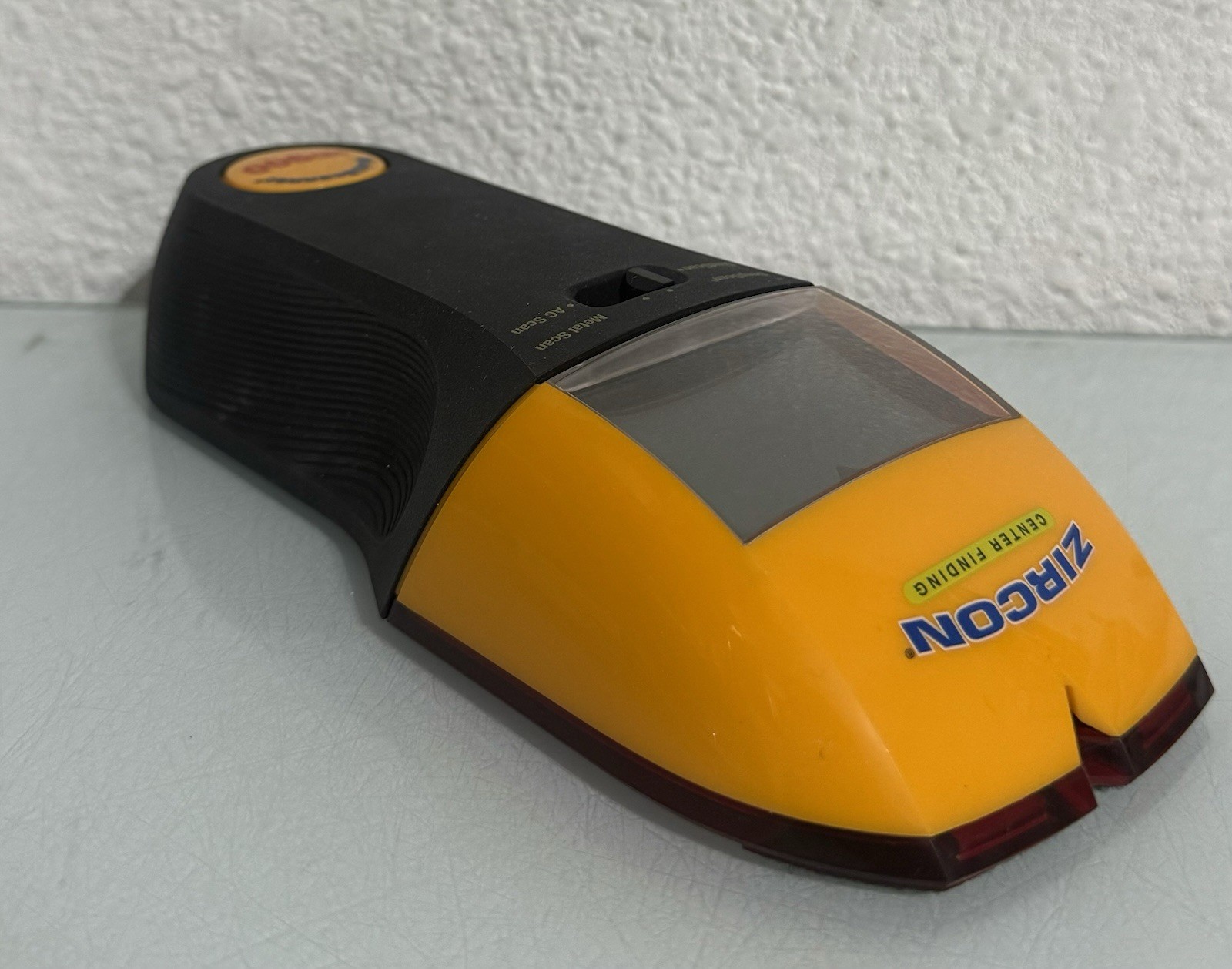 Zircon MultiScanner HD900 OneStep Multi-Function Wall Scanner Model 66232