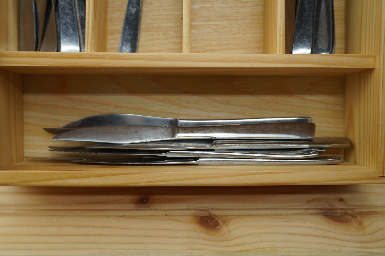 Linmark LNM3 27 Pieces Dinner Forks Table Spoons Knives Meat Fork
