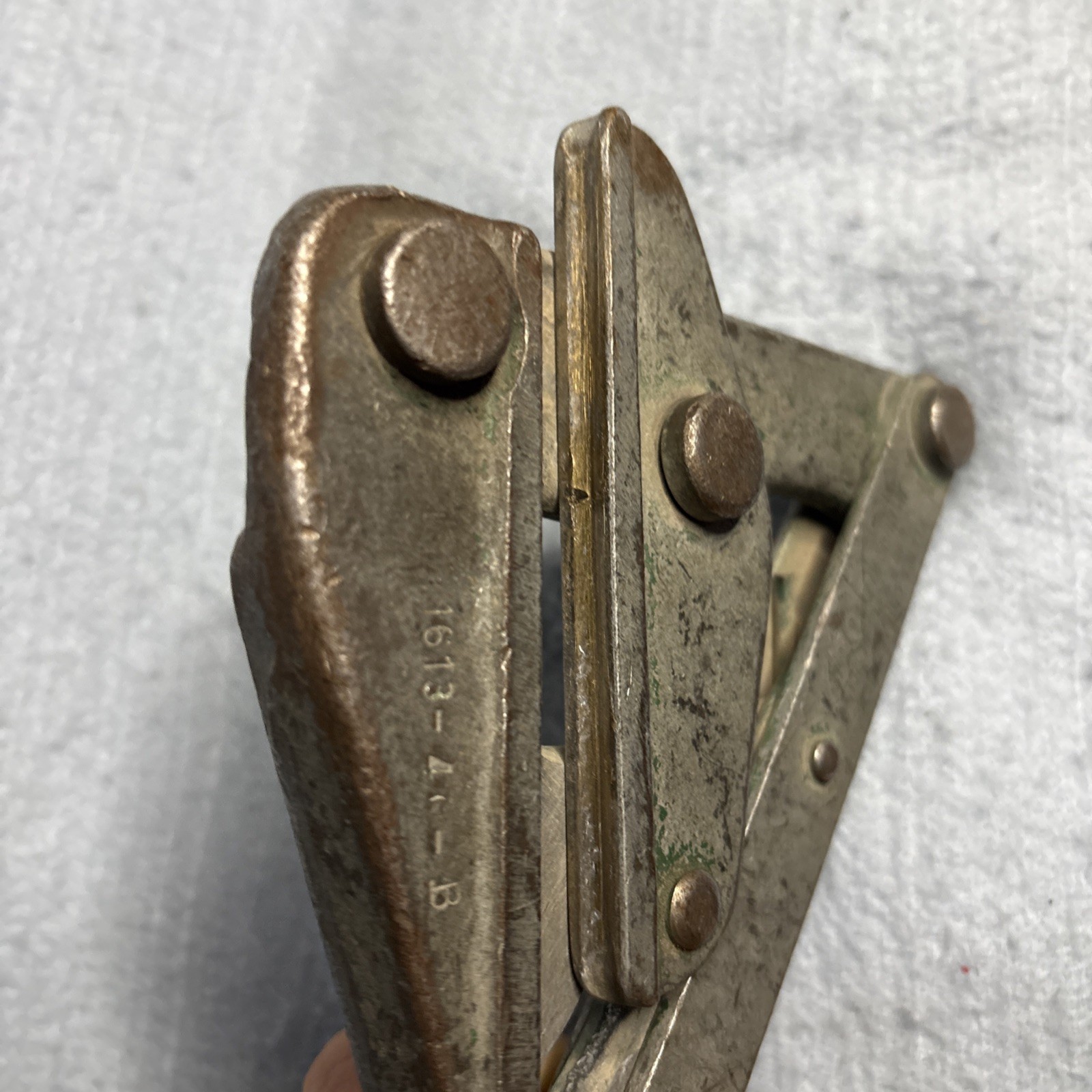 Klein Tools Cable Puller 1613-40 B Excellent Condition
