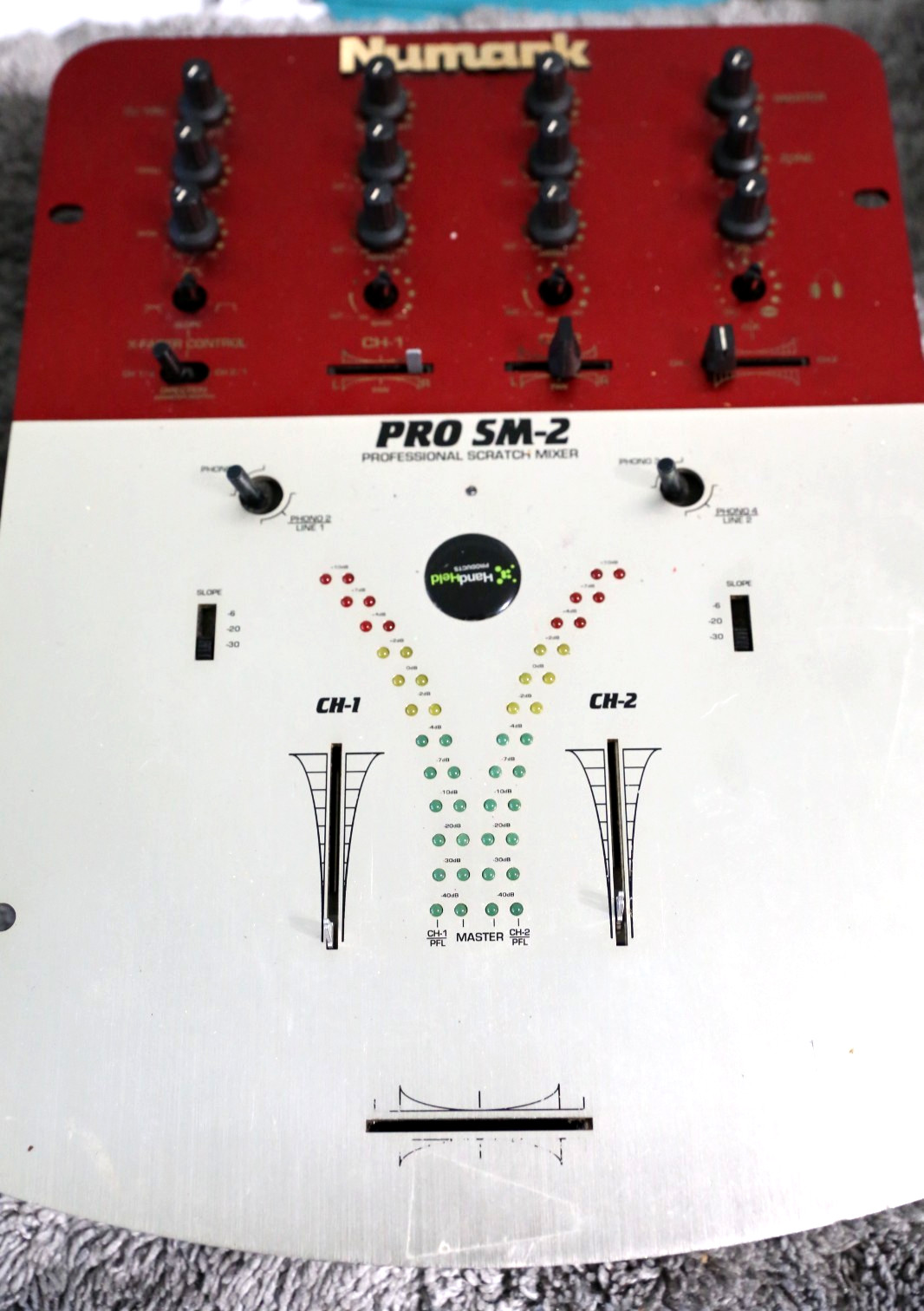 Numark PRO SM-2 professional scratch mixer.