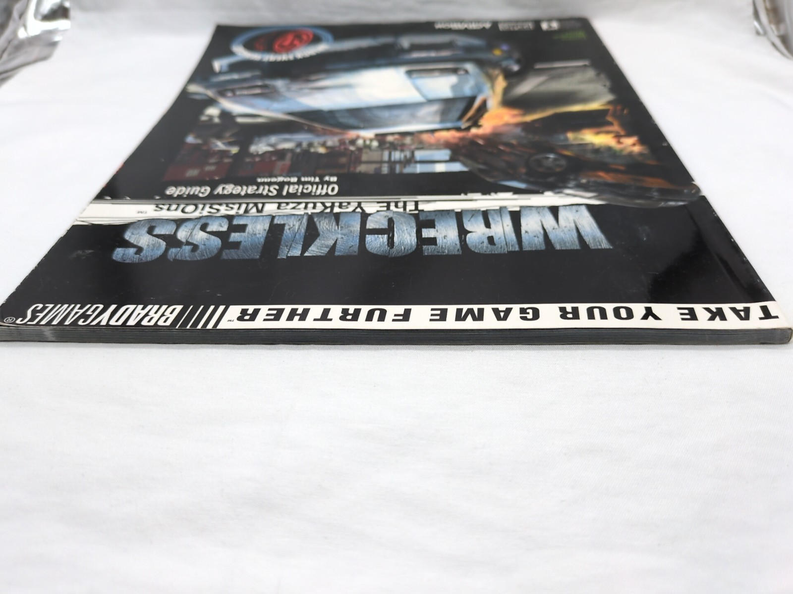 Wreckless The Yakuza Missions Official Strategy Guide Book