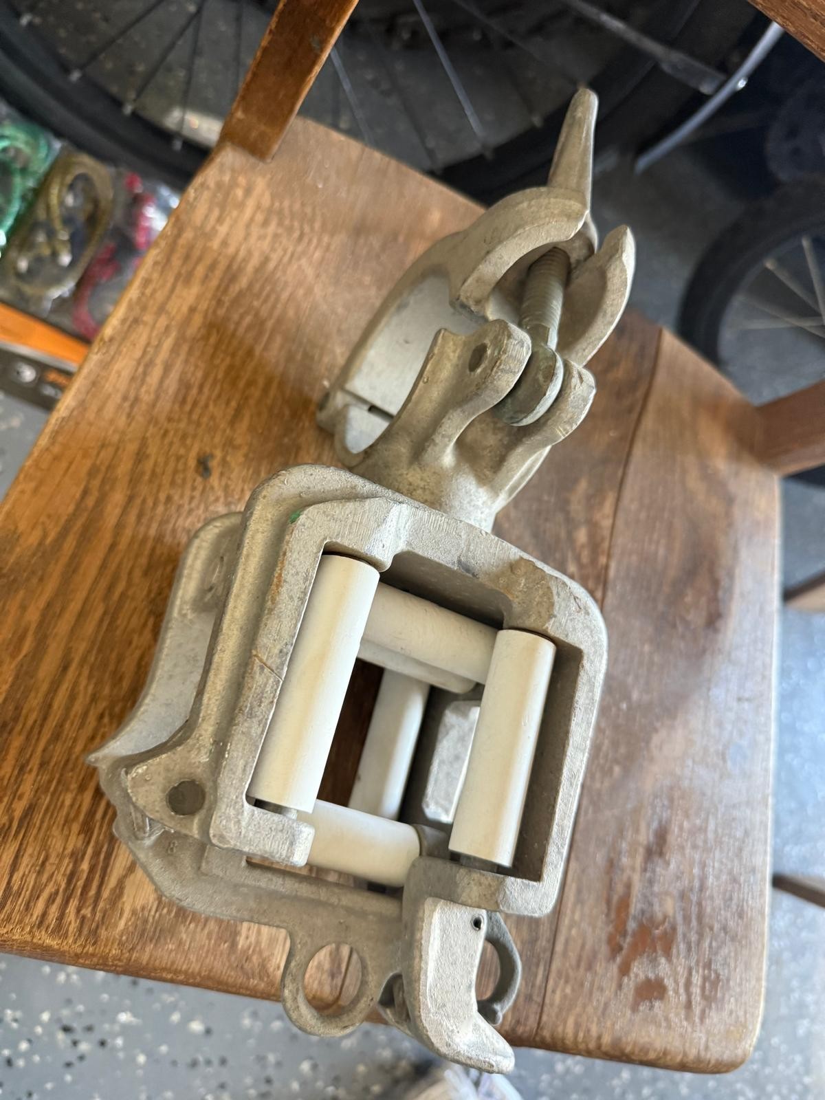 Chance Roller Wireholder roller puller