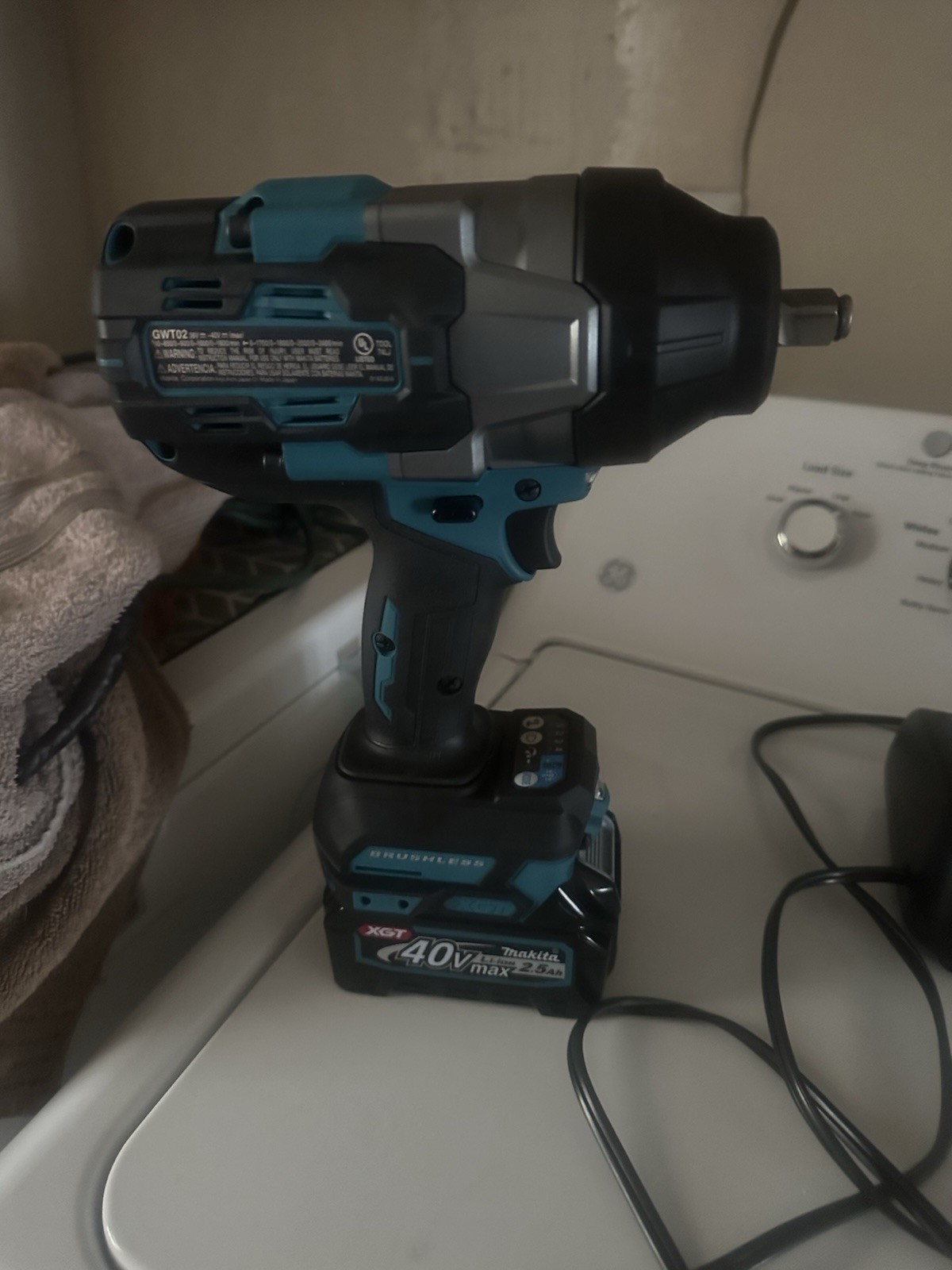 Makita XWT08Z Cordless High Torque 18V LXT 1/2" Impact Wrench Tool