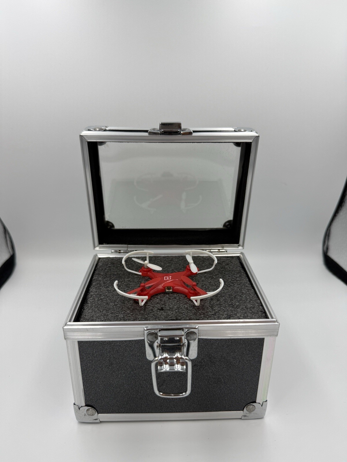 ONEPLUS DR-1  4-CHANNEL R/C MINI DRONE