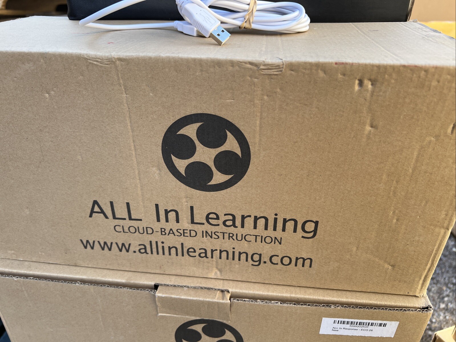 All In Learning classroom Response system with 26 Remote Clickers Case, Receiver
