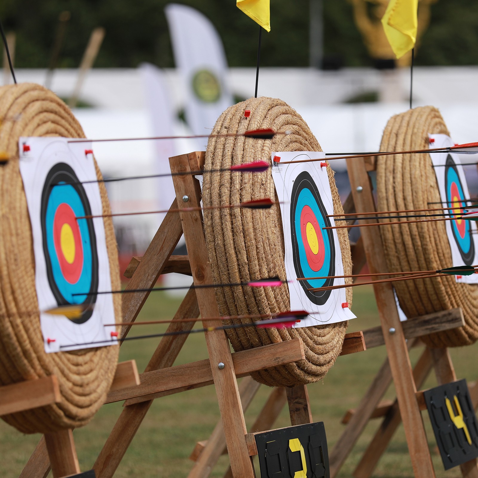60Pcs Archery Target Paper 16"x16"(40cm) Standard 5 Ring Multicolor