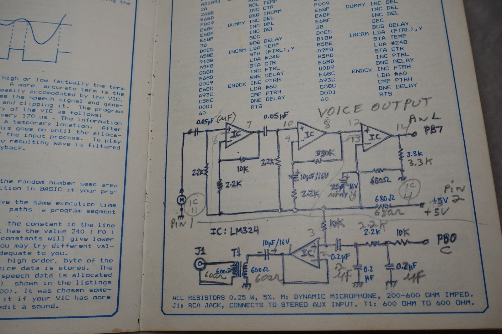 VIC-20 Interfacing Blue Book Commodore V.J. Georgiou 1982 Paperback Book