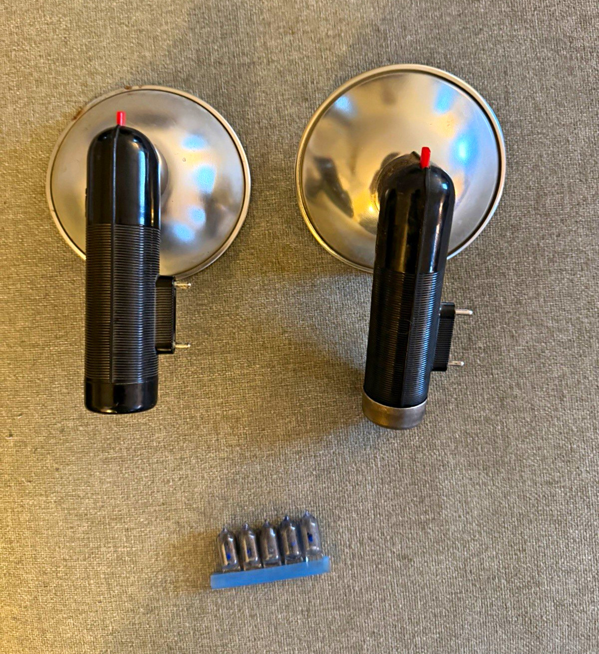 Vintage Argus Flash Attachment Lot of 2 w/ Bulbs for Film Camera