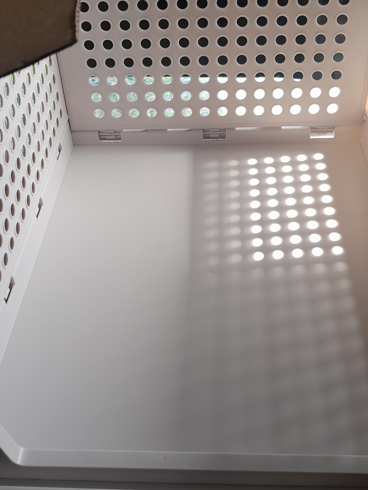 Stackable Foldable Bins/baskets Lot Of 5 White New In Box