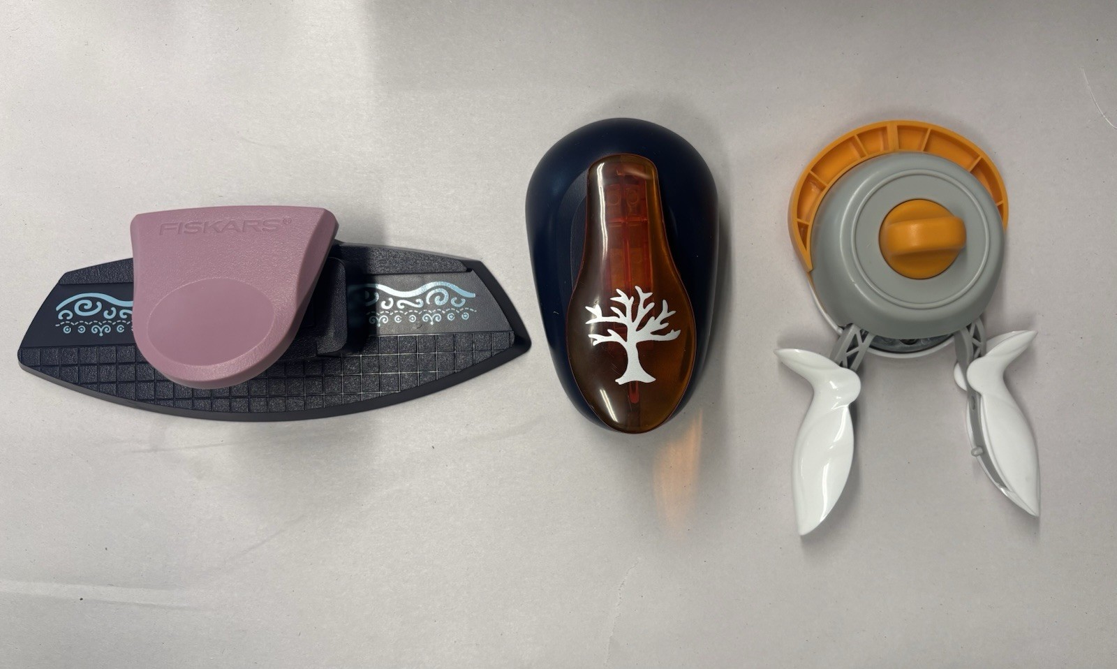 Fiskars Paper Punch Lot Of 3