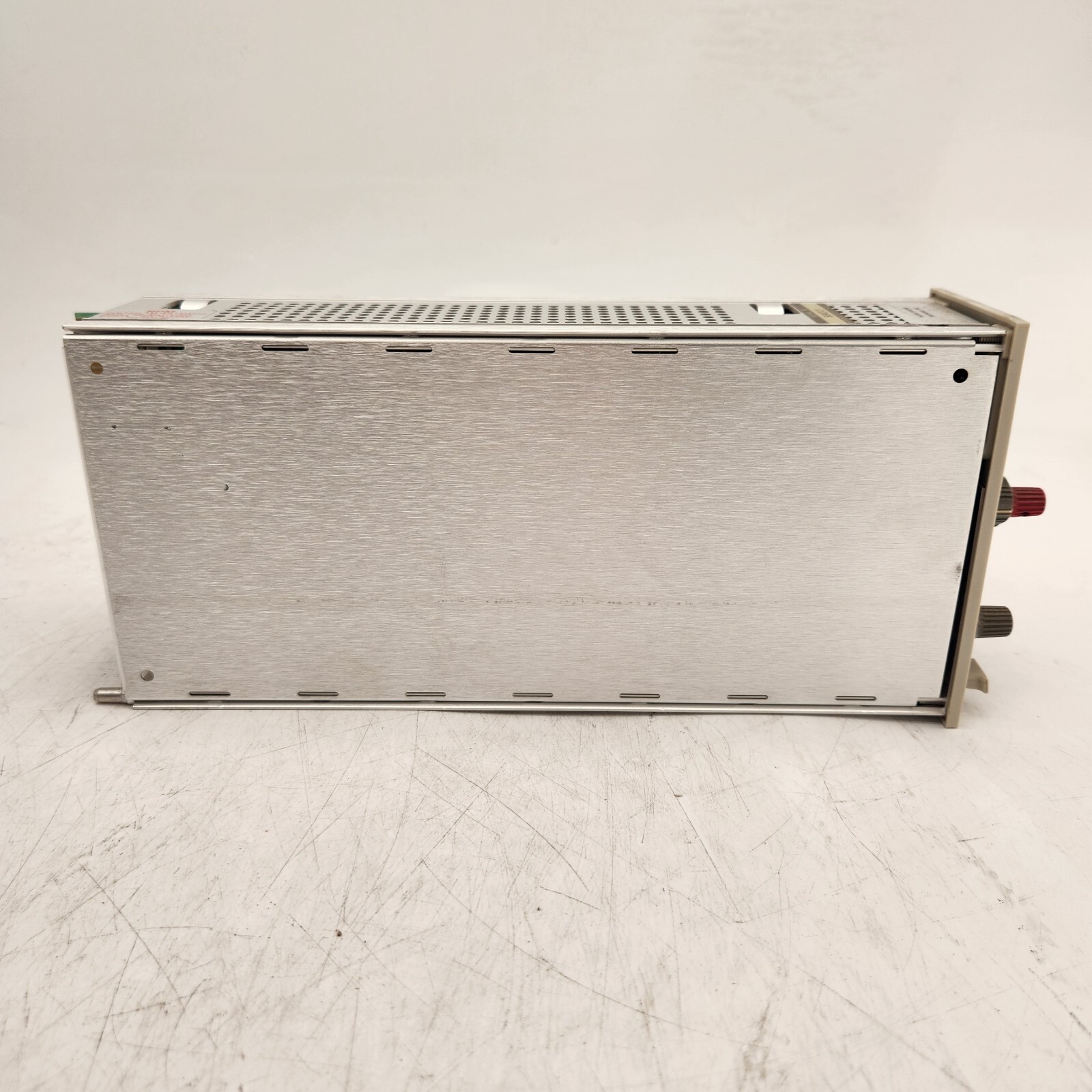 Tektronix DC 504 Counter/Timer | Powers On