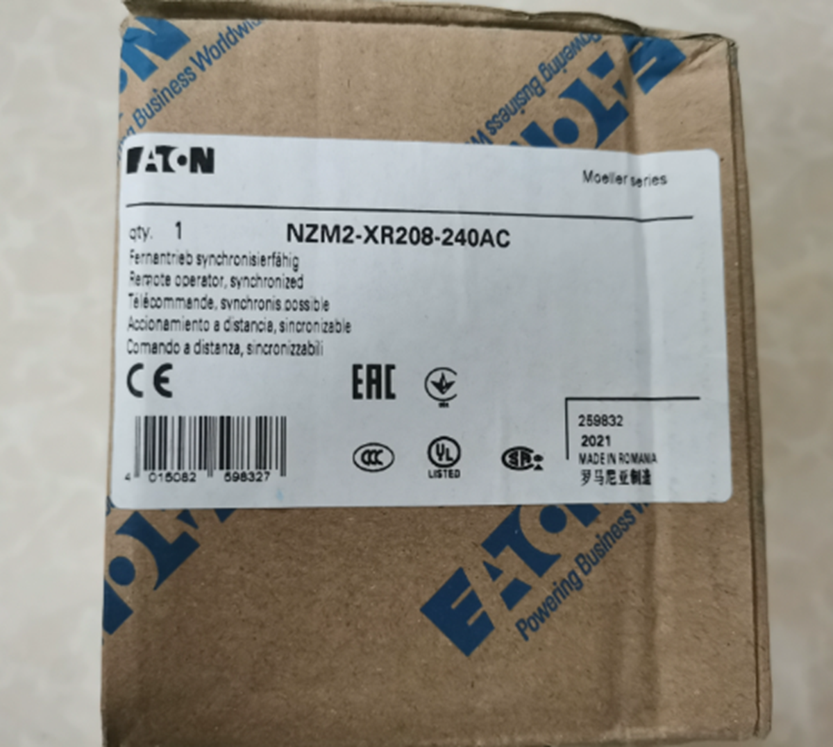 NEW EATON NZM2-XR208-240AC Remote Operator