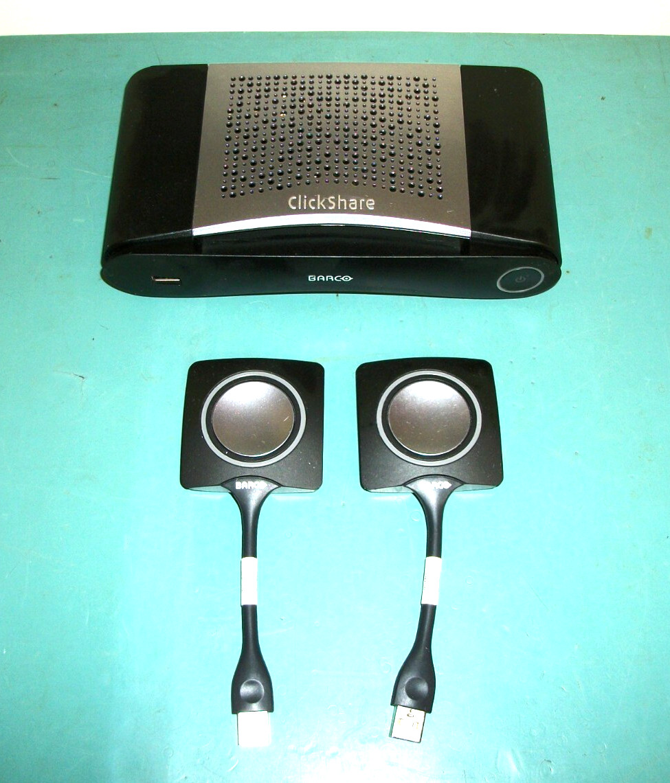 BARCO ClickShare CSE-200 Model#R9861520 Presentation Unit w/2 Remote Buttons