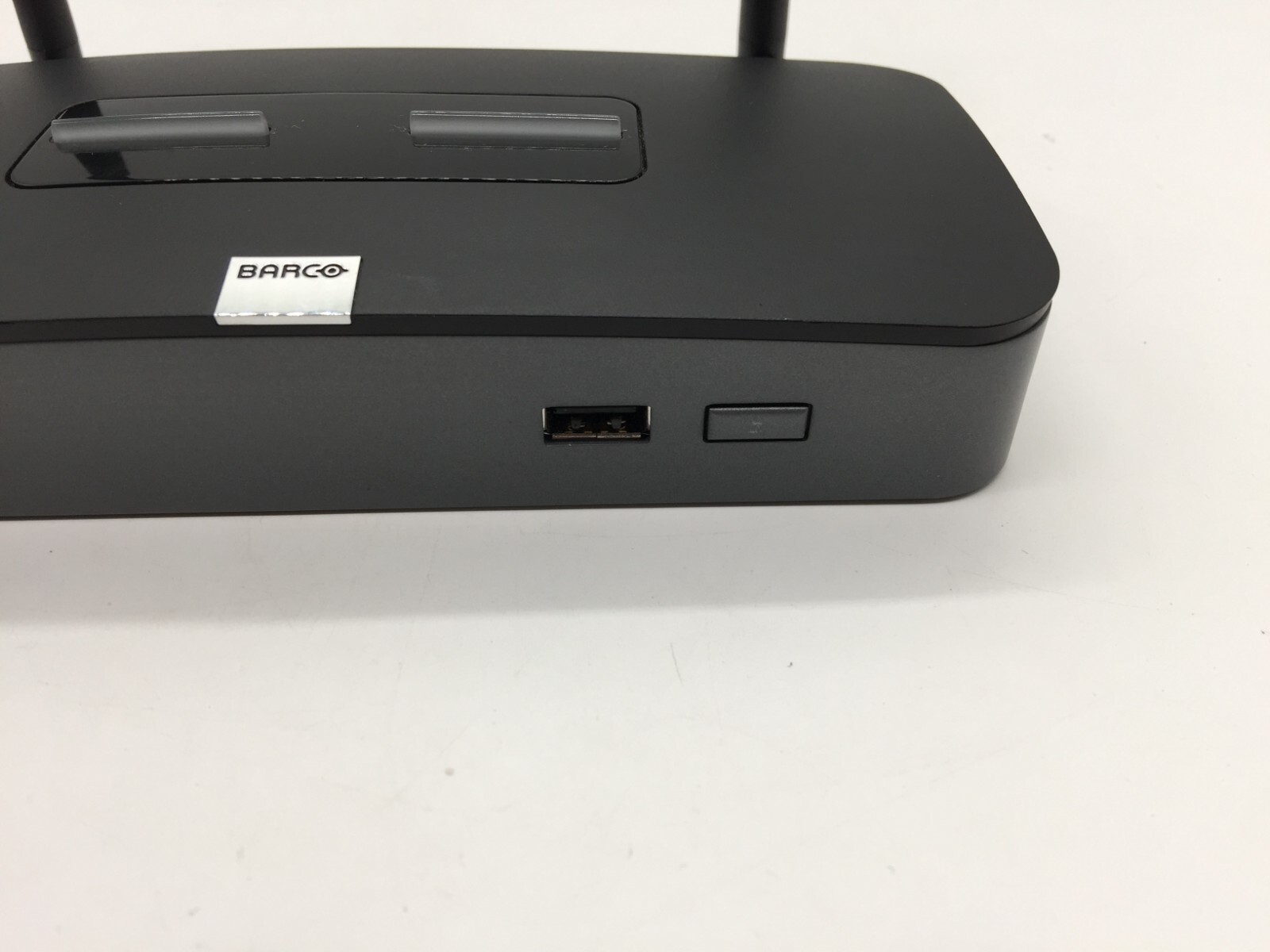 Barco R9861008 Clickshare Wireless Presentation System UNIT ONLY FREE S/H