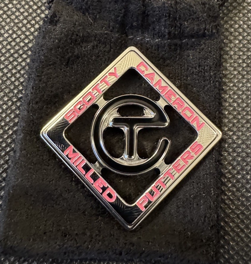 SCOTTY CAMERON New 2026 Gallery CIRCLE T Square BALL MARKER “Black/PINK”