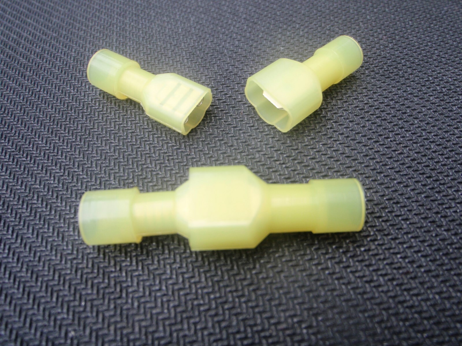 50 PACK -- 12-10 awg 25 Male / 25 Female Spade Connector Kit  .250"