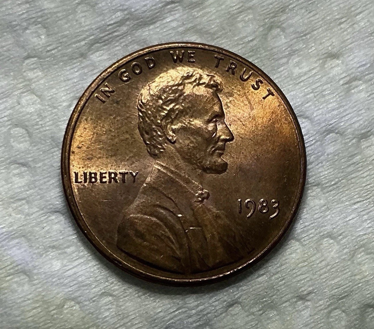 Beautiful 1983 DDR No Mint Mark Lincoln Memorial Penny 2.62 Grams