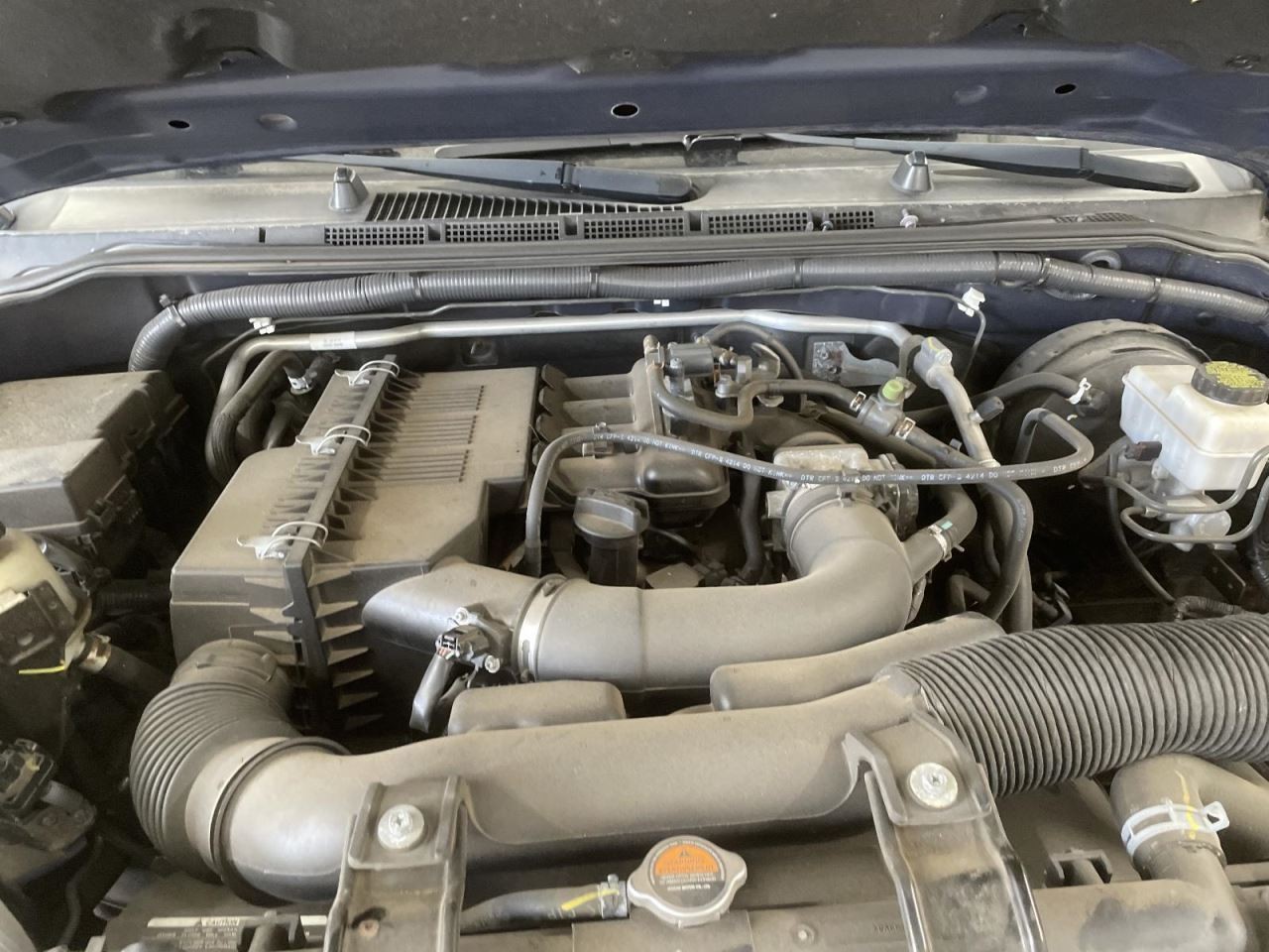 Air Cleaner 4 Cylinder 2.5L Fits 05-19 FRONTIER 1064796