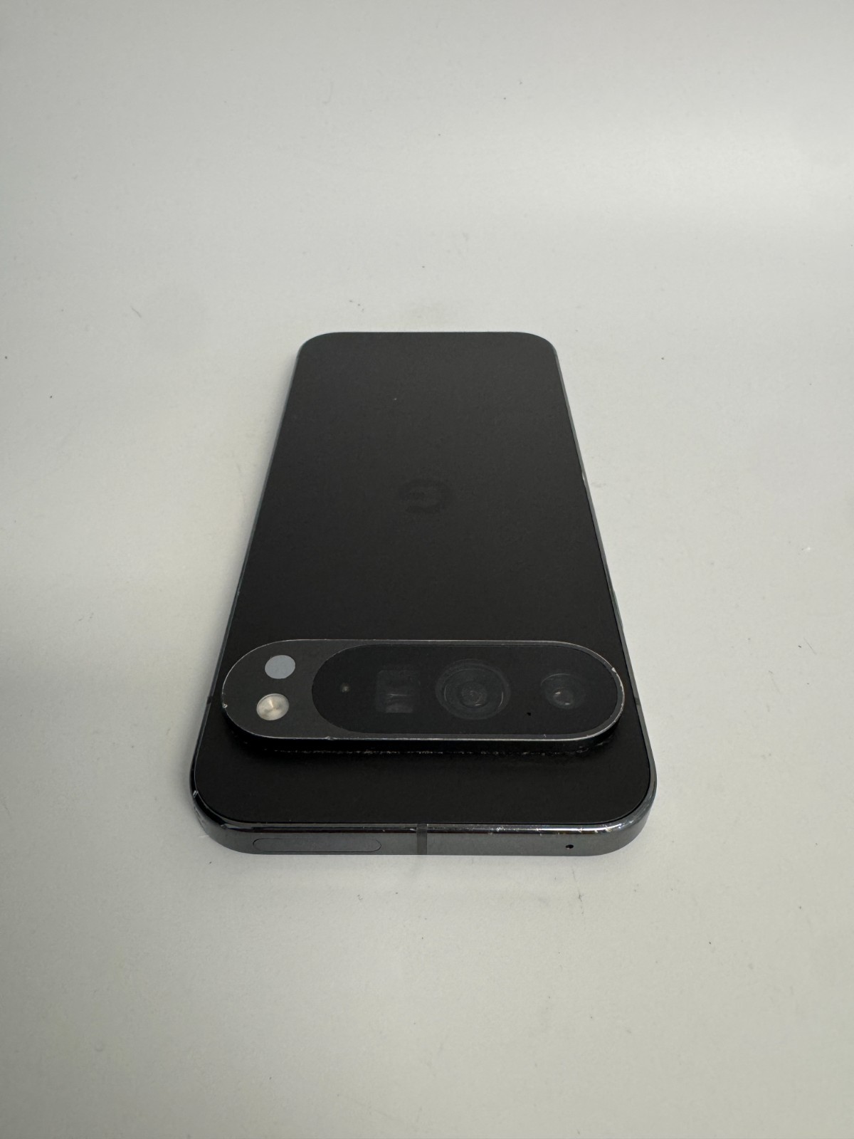 Google Pixel 9 Pro XL - Fully Unlocked - 256GB Obsidian Black 6.8'' - C Grade